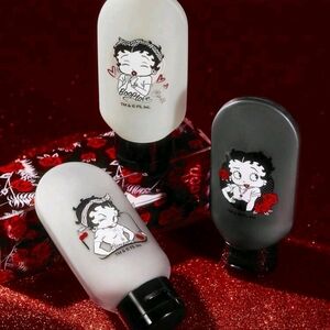 BETTY BOOP Travel / Cosmetic Bottle Set